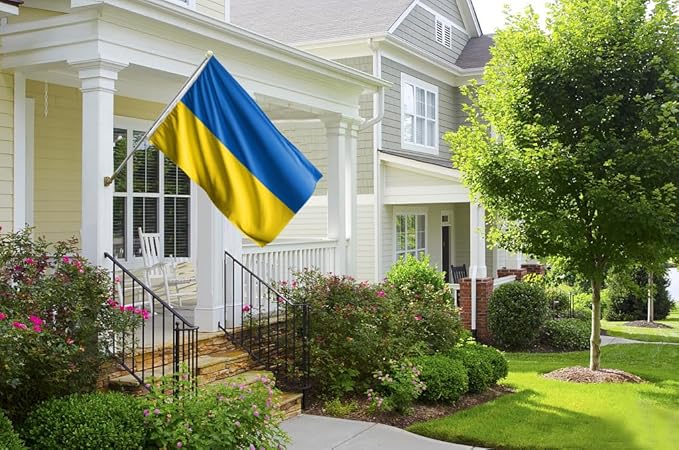 Ukraine Flag 3x5FT Ukrainian National Polyester Flag With 2 Grommets For Patriotic Ukrainian Themed Festival Events Party Decoration (Ukraine, 3x5FT)