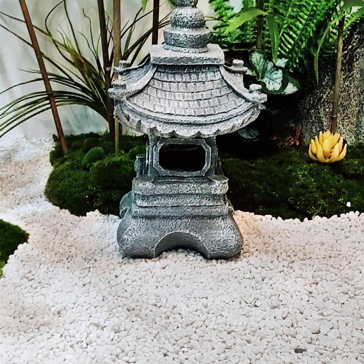 5LB Succulent and Cactus Gravel Pebbles, 3/8 Inch Natural Decorative Polished Stones, River Rocks for Plants, Vases, Aquariums, Terrarium and Outdoor Gardening, White