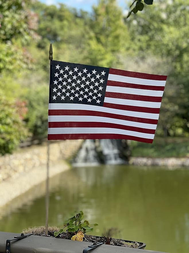 American Flags on Stick - Handheld Spearhead US Flag for 4th of July, Memorial Day Event Decorations - Patriotic Decor for Indoors & Yard - Wooden Stick, Cotton Fabric - (8"X12"-144 Pack)
