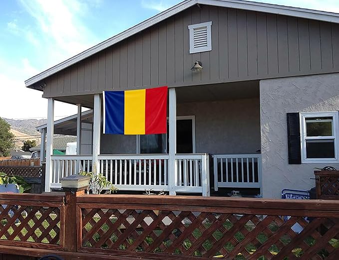Romania Flag 4x6FT Romanian National Polyester Banner With 2 Grommets Fade Resistant Vivid Color For Patriotic Festival Events Party Decoration (Romania, 4x6FT)