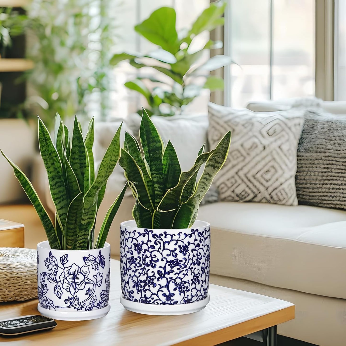 Set of 2 Blue and White Ceramic Plant Pots with Drainage Hole and Saucers, Retro Blue Porcelain Flowers Round Planters for Succulent Cactus Indoor Outdoor Garden Home Desktop Decor, 4.5+5.5 Inch