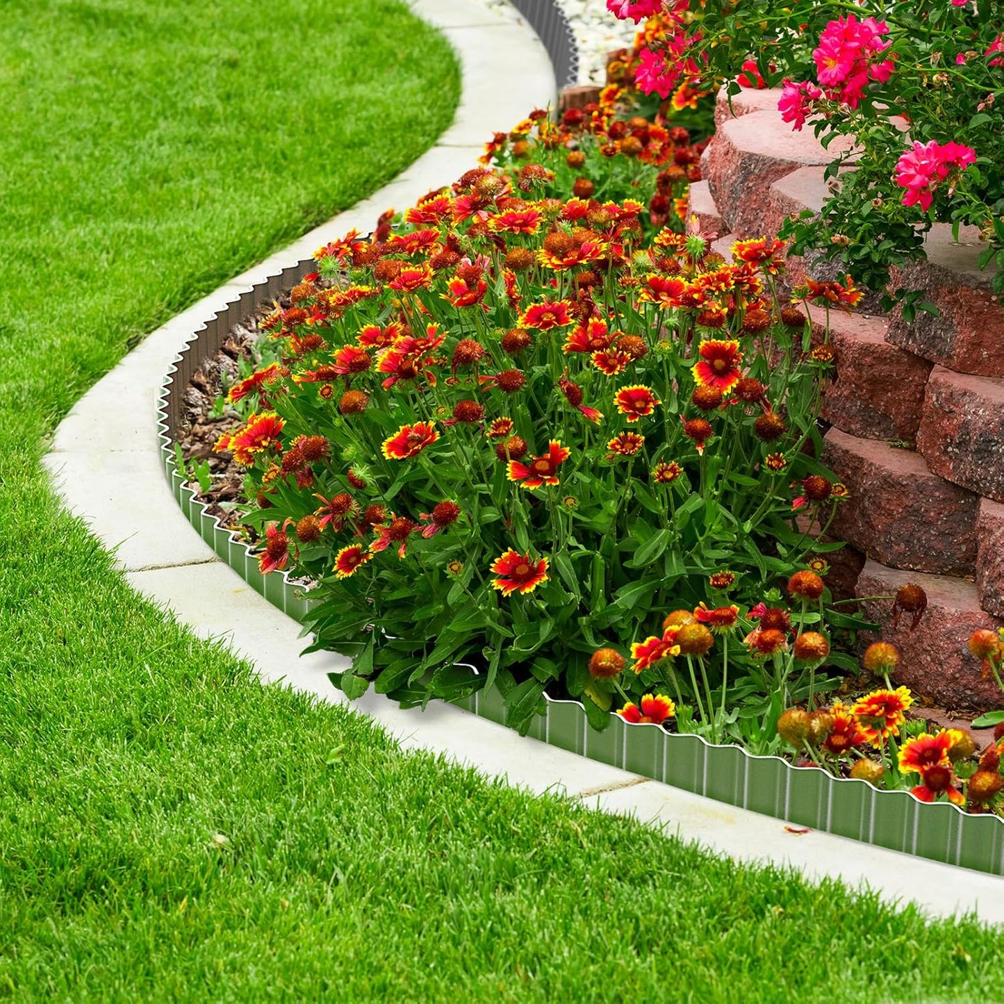 LAVEVE Corrugated Metal Garden Edging 3" x 50Ft, Landscape Edging Border for Lawn, Flower Bed, Garden Fence, Paver Edging (Silver)