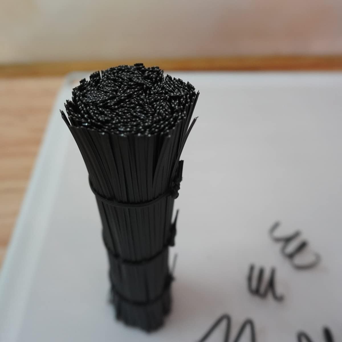 Plastic Black 6" Twist Ties, Reusable Cable Ties,Long Garbage Bag Twist Ties, Trash Bag Coated Ties, Twisty Ties for Organizing, Plant Hollding, Office, Christmas Tree (500 Pcs/6 inch)