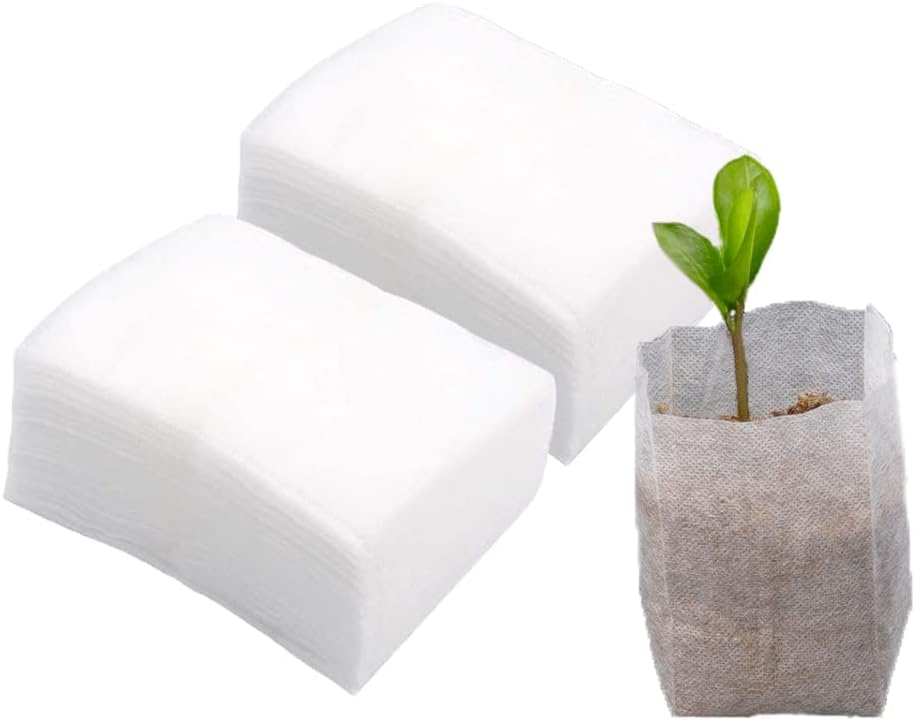200Pcs Nursery Growing Bags,Non-Woven Fabric Seedlings Grow Bag for High Seedling Survival Rate,Plant Bags for Planting,Garden Seed Starters Pouch Small（4.2"x4.2"）