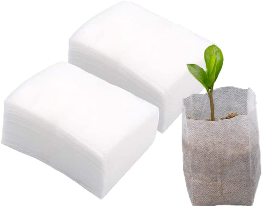 200Pcs Nursery Growing Bags,Non-Woven Fabric Seedlings Grow Bag for High Seedling Survival Rate,Plant Bags for Planting,Garden Seed Starters Pouch Small（4.2"x4.2"）