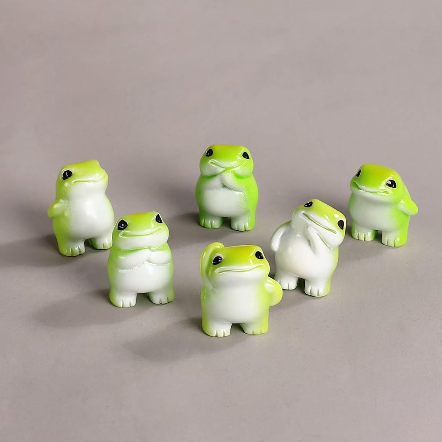 Set of 6 Mini Resin Animals Frogs Figurines,Living Room Bathroom Bedroom Kitchen Office Desk Bookshelf Farmhouse Car Garden Decor Miniature Frog Statue Decoration Outdoor Bonsai Fish Tank Accessories