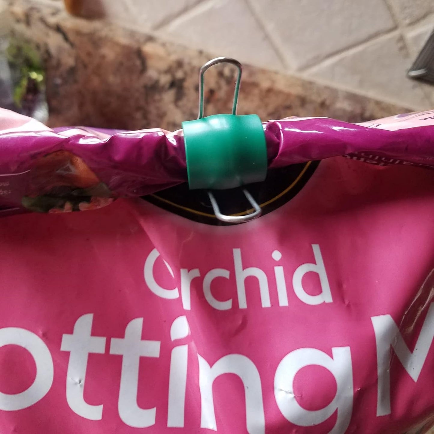 Reusable Greenhouse Clips Made in USA – Orchid Clips, Plant Support Clips & Cord Clips – Heavy-Duty, Weather-Resistant & Durable – Secure Stems, Vines, Wires, Cables, Tomato Plants – Indoor & Outdoor