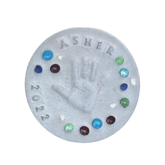 DIY Stepping Stone Kit with Color Pigment, Handprint Stepping Stone, Mother's Day Gift, Footprint Stepping Stone (8 Inch, Gray)