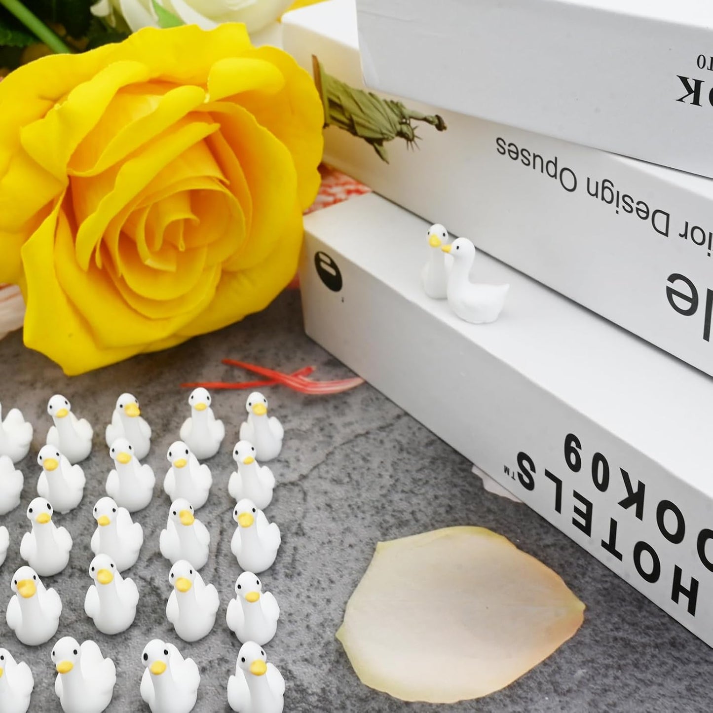 100pcs Mini Tiny Goose Figurines - Resin Geese Animal Statues for Halloween Decorations, DIY Crafts, Party Gifts, Stocking Stuffers, Micro Landscape Ornaments to Hide,Small Desk Goose Decor