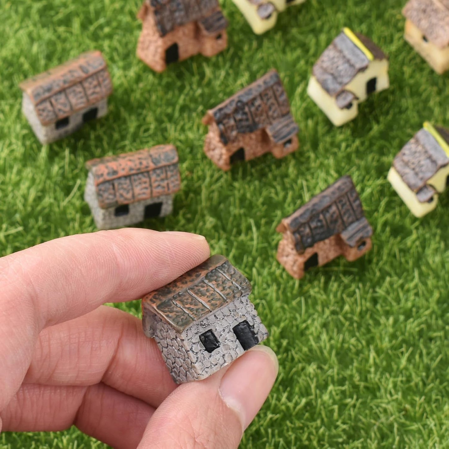 16PCS Miniature Stone House Mini Fairy Garden Cottage House Micro Village Thumbnail Huts for Fairy Garden DIY Plant Pot
