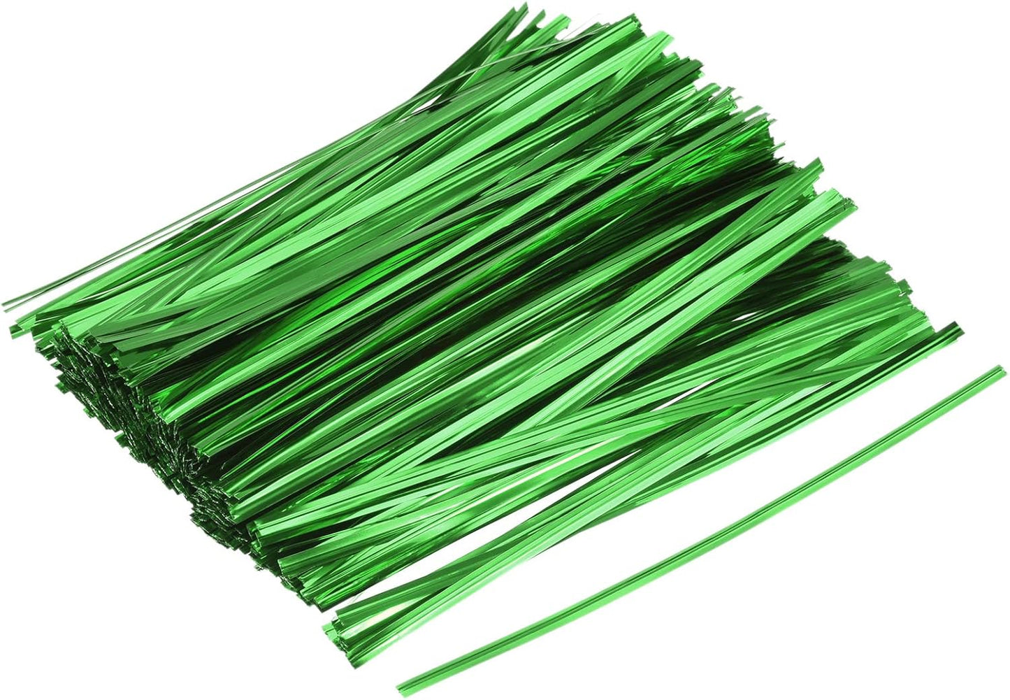 MECCANIXITY Foil Twist Ties 6" 15cm Metallic Plastic Closure Tie for Tying Bread, Candy, Cookies, Gift Bags Arts Crafts Ties Green Pack of 750