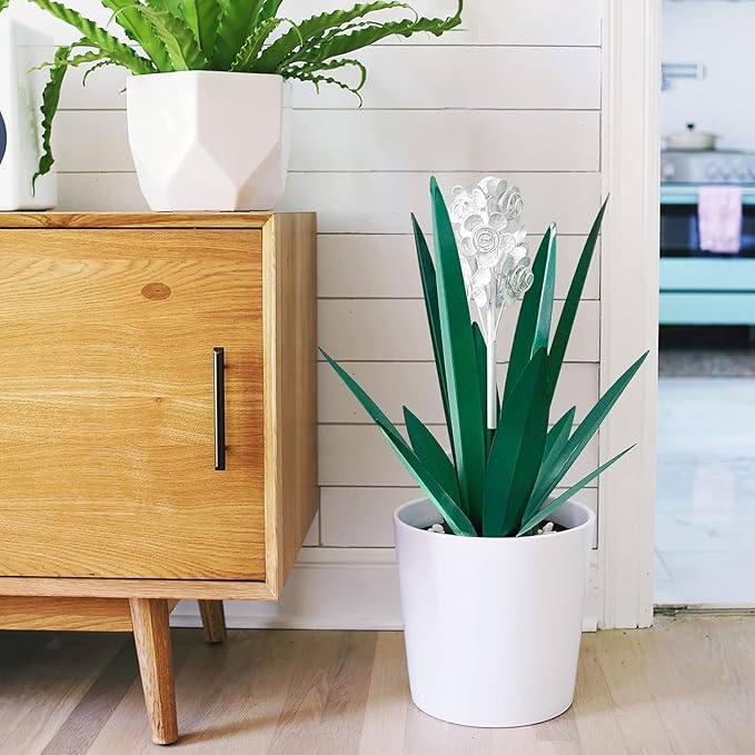 Metal Agave Plant Garden Art, 2 Pack Tequila Rustic Sculpture, Rustic Metal Agave Plants Garden Lawn Home Ornaments, for Yard Stakes, Garden Figurines, Outdoor Patio (2 PCS White Flowers)