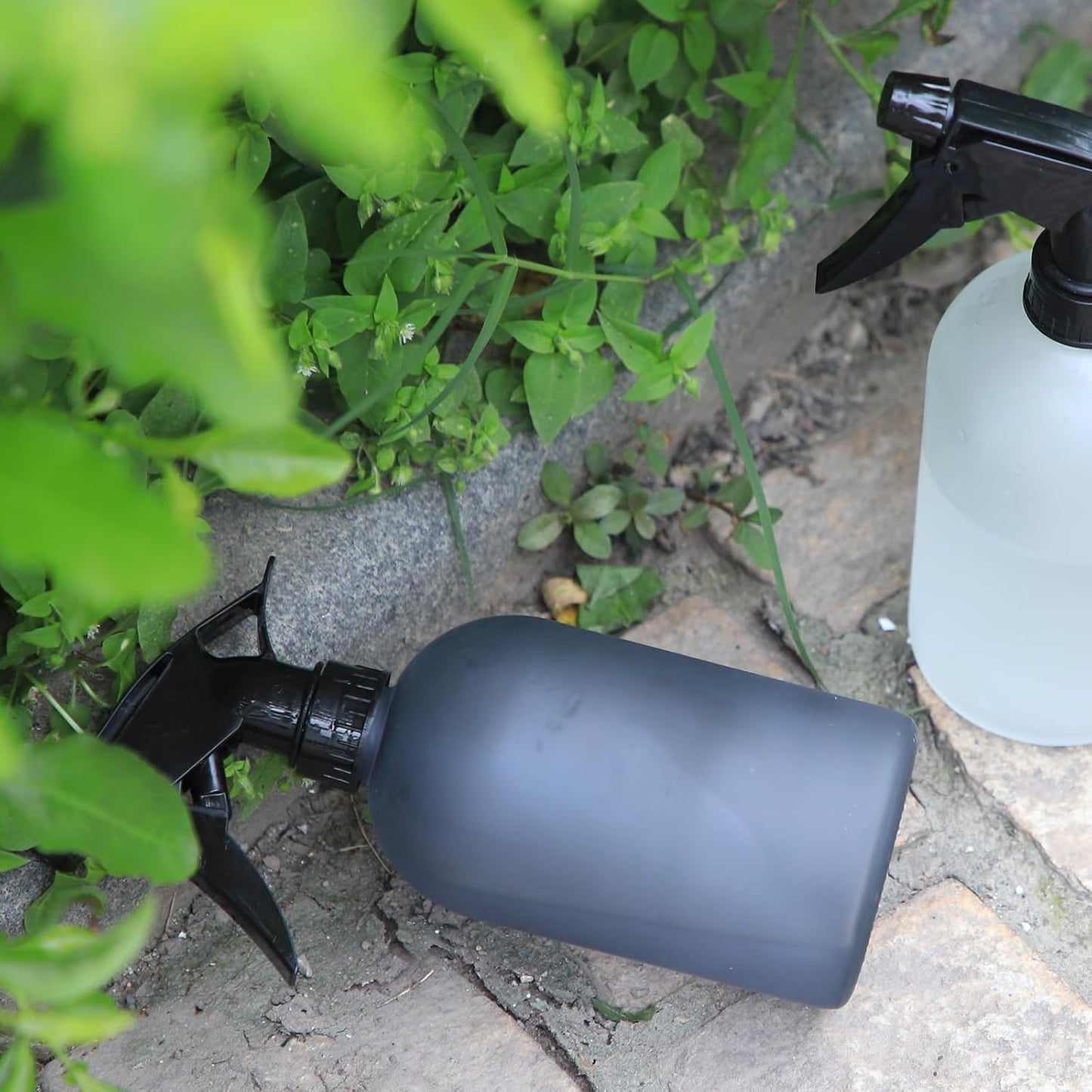 OFFIDIX Glass Spray Bottle, Fine Mist Plant Mister, Handheld Pressure Watering Can,Adjustable Nozzle Glass Spray Bottle,Handheld Spray Bottles for Garden Plants Cleaning Solutions（Gray）