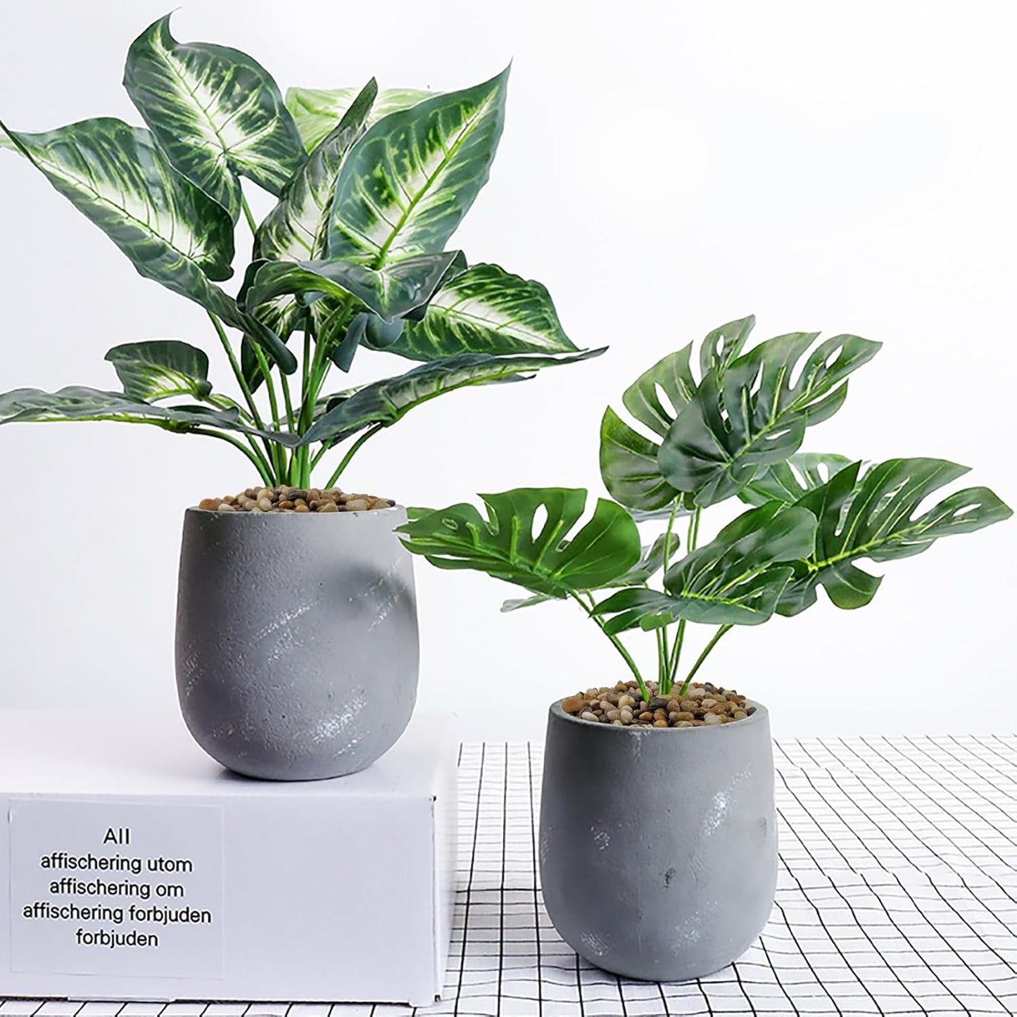 Poilished Fish Tank Gravel, 3/8 Inch Pebbles for Indoor Plants, Decorative Stones River Rocks for Succulent Soil Cover, Cactus, Aquarium, Vase Filler and Outdoor Garden Landscaping