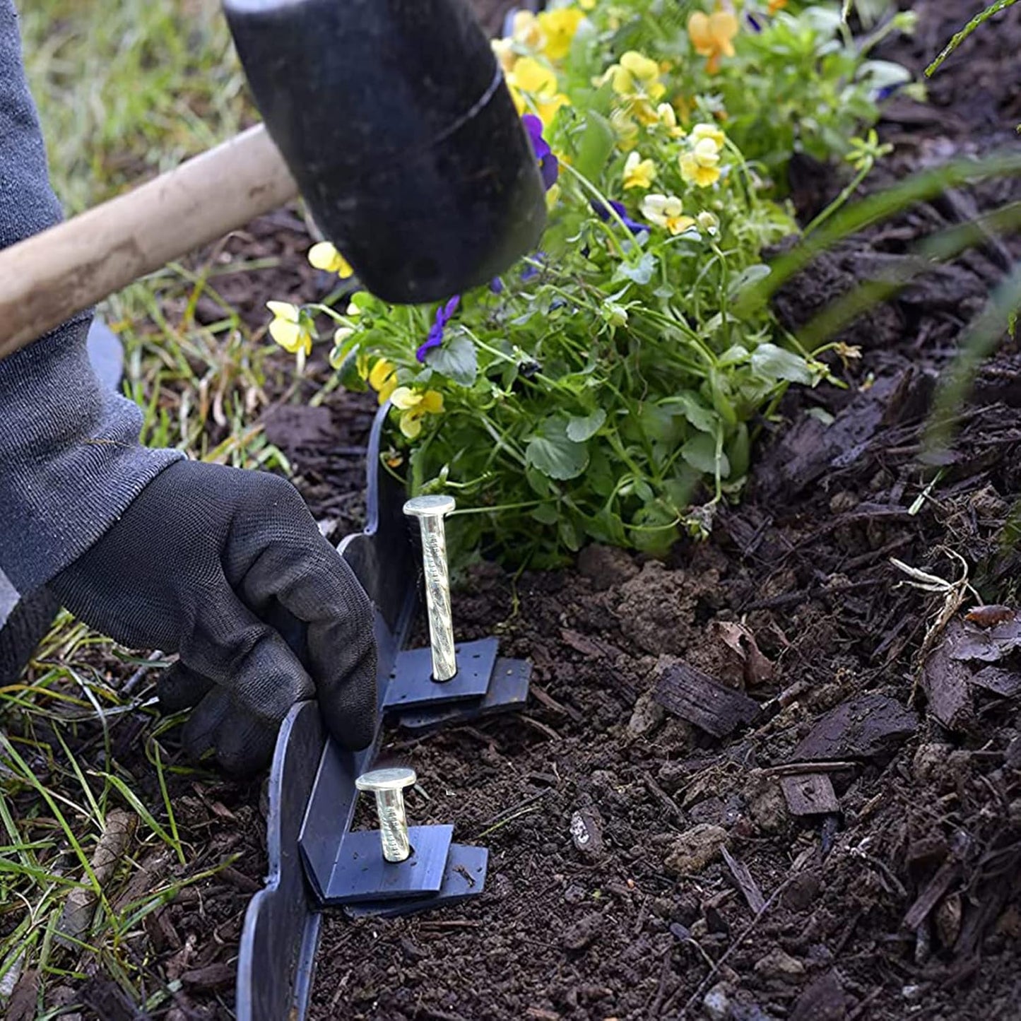 6-Inch Landscape Stakes Spiral Galvanized Landscape Spikes for Weed Barrier, Carpentry, Tent (150)