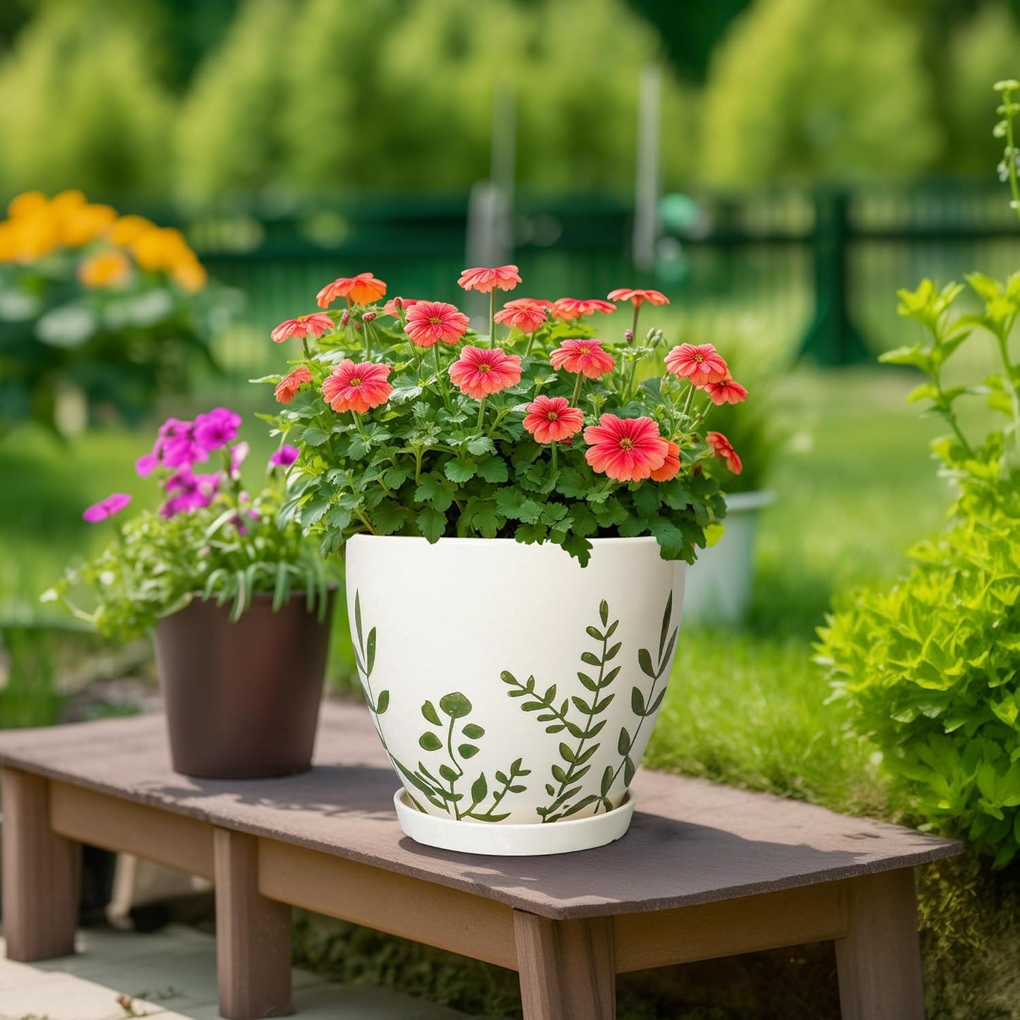 10 Inch Plant Pot - Ceramic Planter for Indoor Outdoor Flowers, Decorative Round Indoor Flower Pot with Drainage Hole and Saucer, Plant Lover Gifts, Garden Patio Home Office Decor, White