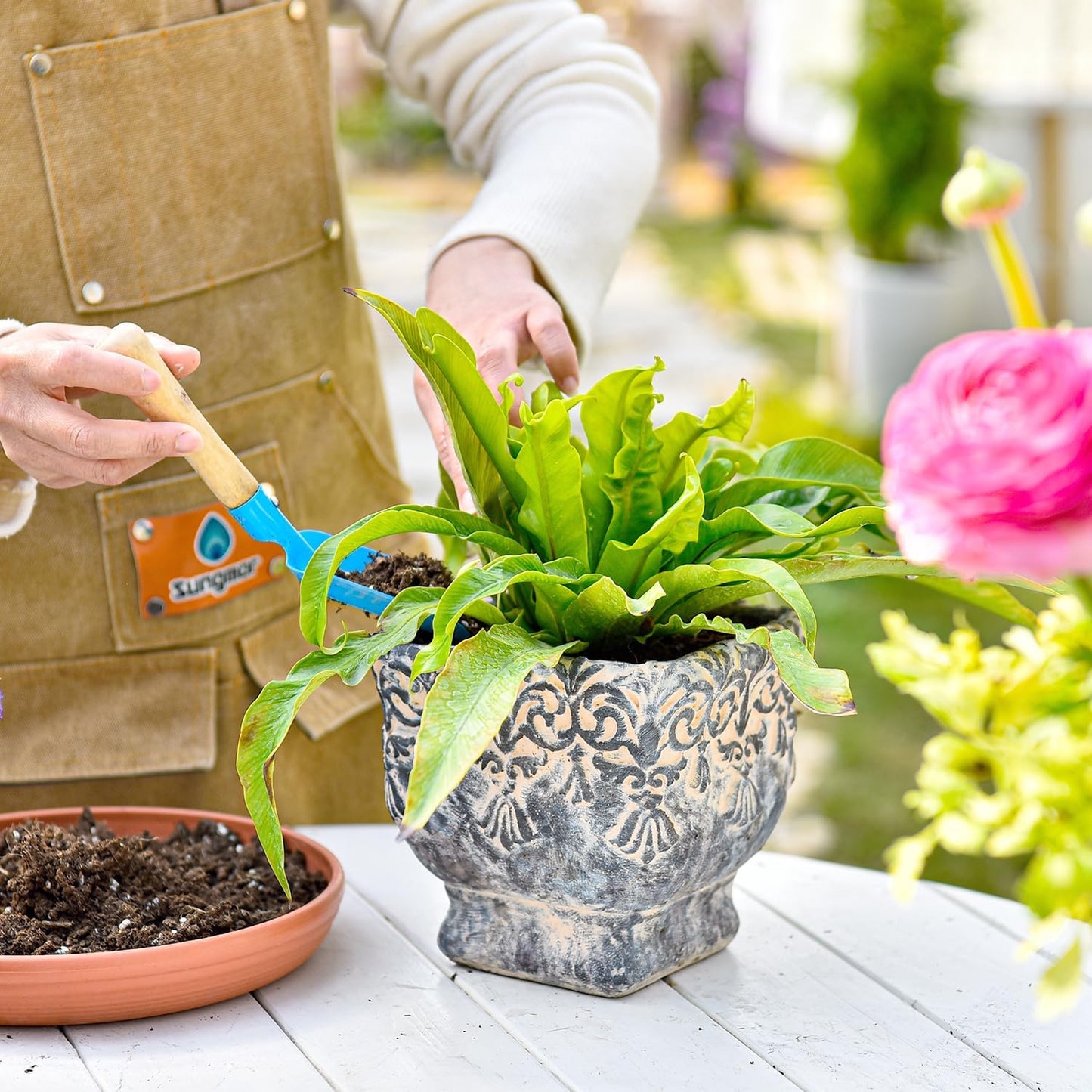 Sungmor 6.5 Inch Cement Plant Pot for Plants, Succulent Planter with Embossed Design, Vintage Concrete Flowerpots with Drainage Hole, Decorative Orchid Houseplant Pot Indoor Outdoor Plant Container