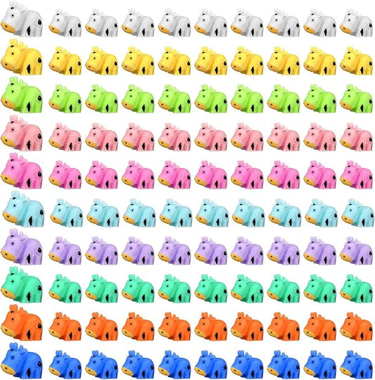 Liliful 200 Mini Resin Cows Bulk Small Plastic Cows Figurines Cute Miniature Cows Animals Figurines Ornament for Moss Landscape Decoration Dollhouse Garden DIY Crafts Accessories