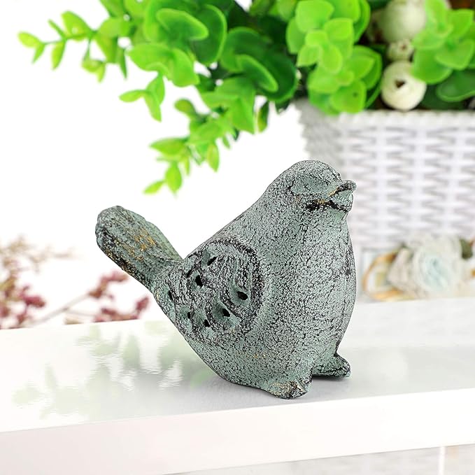 OwnMy 2 Cast Iron Green Bird Sculptures Outdoor Bird Statues Hollow Carved Bird Desktop Ornaments Figurines, Decorative Creative Animal Figurine Indoor Outdoor Statues for Garden Patio Home Decor