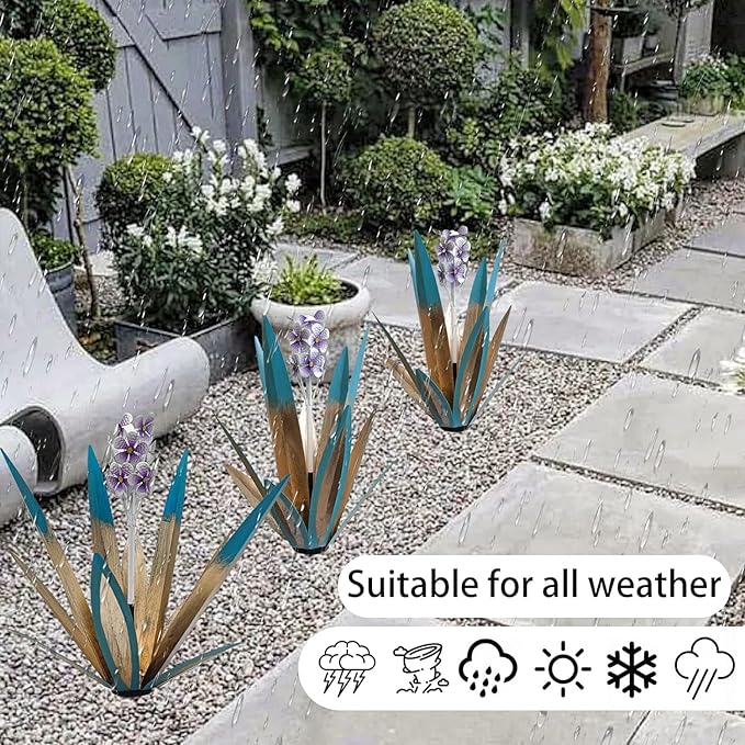 Metal Agave Plant Garden Art, 2 Pack Tequila Rustic Sculpture, Rustic Metal Agave Plants Lawn Home Ornaments, for Yard Stakes, Garden Figurines, Outdoor Patio (2 PCS Purple Flowers)