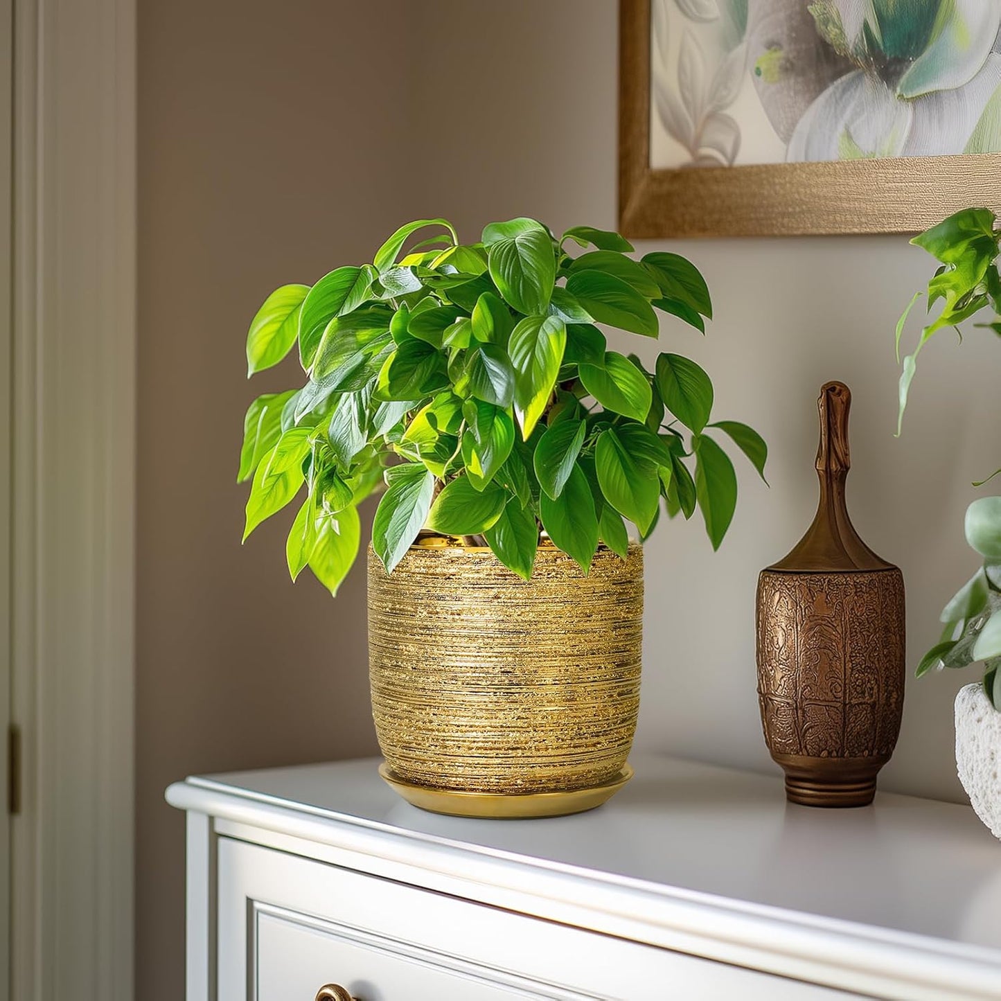 Ceramic Plant Pot 7 Inch - Ceramic Planter for Indoor Outdoor Plants, Round Modern Flower Pot with Drainage Hole and Saucer, Housewarming Gifts, House Patio Office Home Decor, Gold