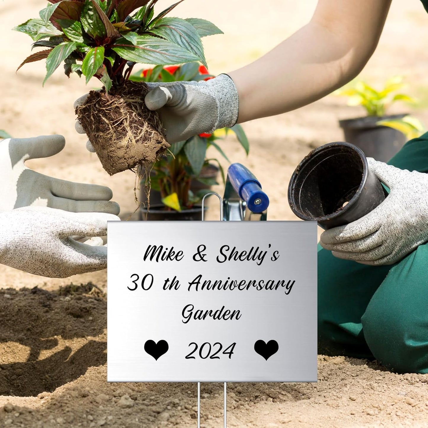 Landhoow 12 Pcs Large Garden Plant Markers Metal Plant Labels Sign 6'' x 8'' with 13'' Stake Weatherproof Waterproof Garden Sign for Outdoor Seedlings Herbs Vegetable Greenhouse, Gold