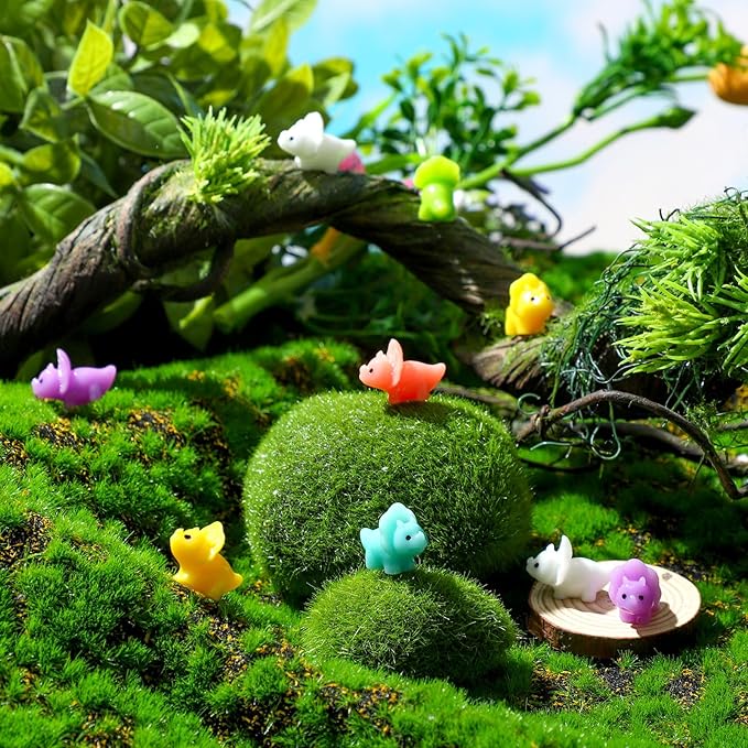 Soaoo 120 Pcs Mini Dinosaur Figures Mini Resin Dinosaur Figures Tiny Resin Animals Miniature Fairy Figurines Cute Micro for Ornaments DIY Fairy Miniature Garden Moss Landscape Craft for Home Decor