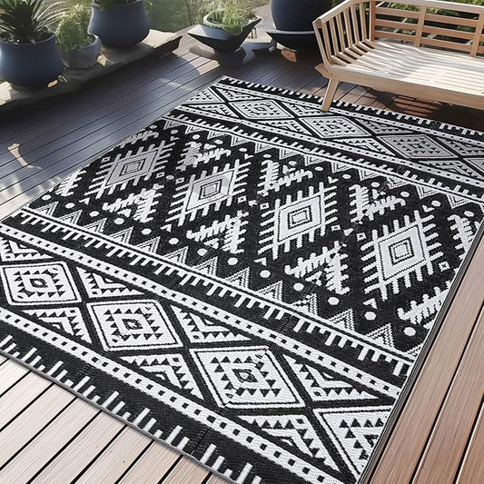 OLANLY Outdoor Rug Waterproof 5x8 ft, Reversible Outdoor Plastic Straw Rug, Boho Patio Rug, Indoor Outdoor Carpet, RV Mat Outside for Patio, Camp, Picnic, Balcony, Deck, Backyard, Black & White