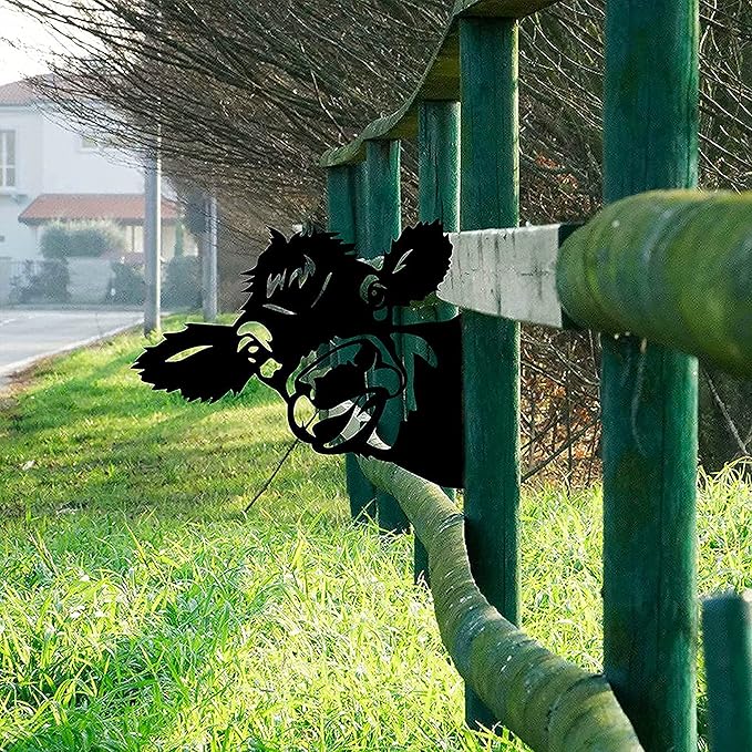 Peeping Cow Metal Art Farm Garden Decor Garden Fence Decoration Outdoor Decoration for Farmhouse,Yard,Lawn
