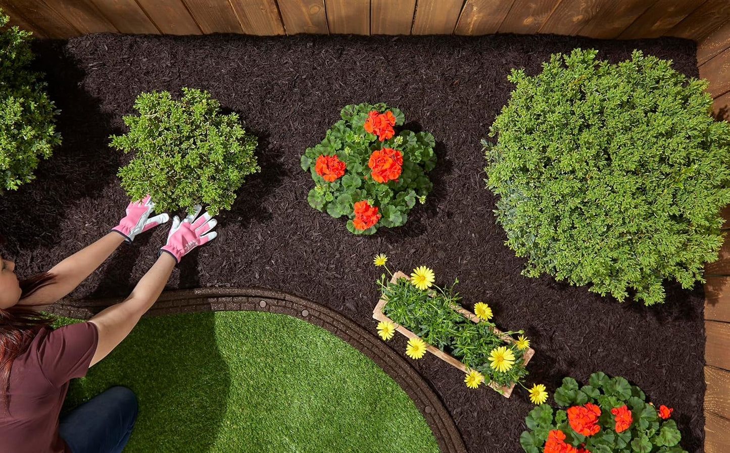 Rubberific Premium Shredded Rubber Mulch for Gardens, Lawns, and Landscaping | Long Lasting Color | Looks Like Natural Wood Mulch (0.8 Cu. Ft. - 16 LBS, Brown)